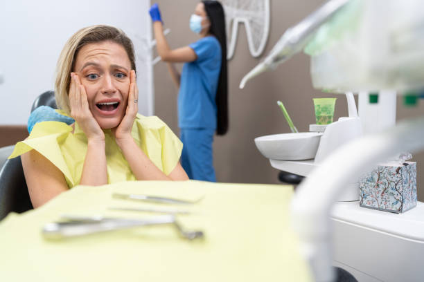 Best Cracked Tooth Emergency Dentist  in El Valle De Arroyo Seco, NM